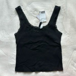 Women’s lace tank top brand new